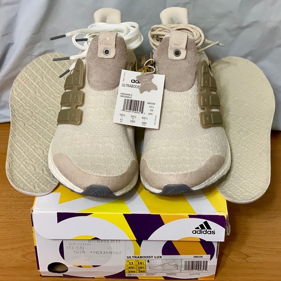 Ultra Boost LUX SNS Vintage White consortium NWT - Picture 3 of 8